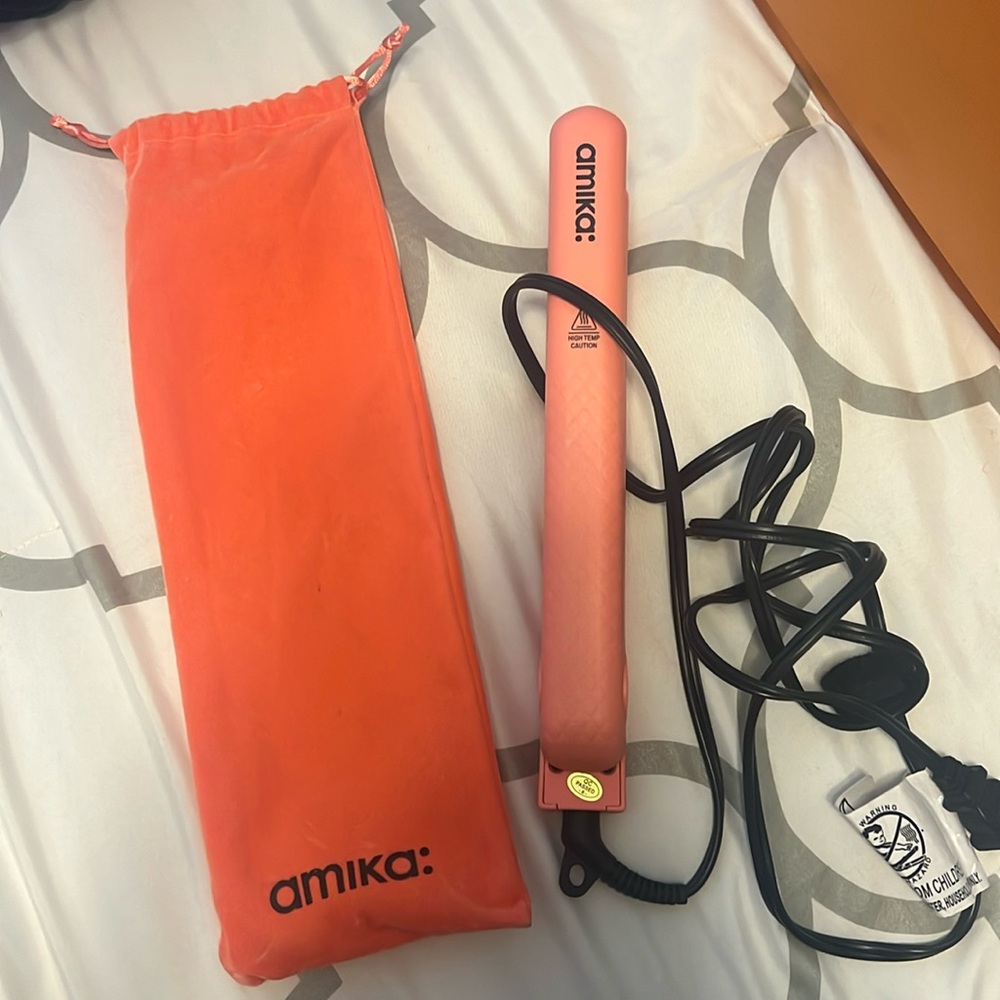 amika Pink Hair Straightener with Orange Drawstring Pouch